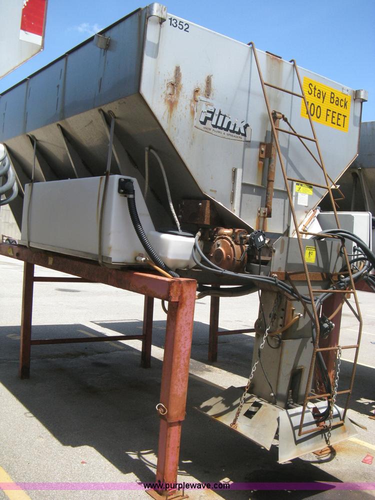 image for item H5305 Flink slide-in salt/sand spreader