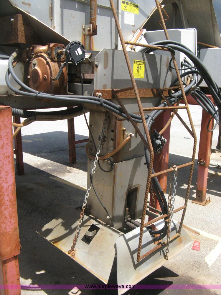 image for item H5305 Flink slide-in salt/sand spreader