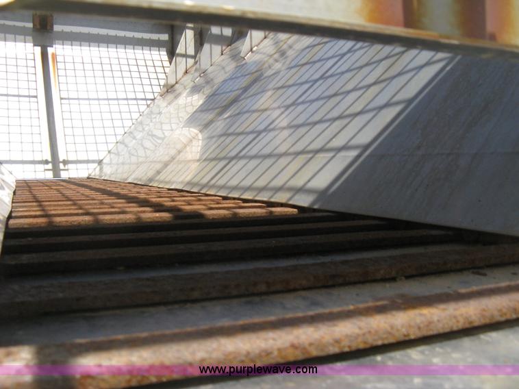 image for item H5305 Flink slide-in salt/sand spreader