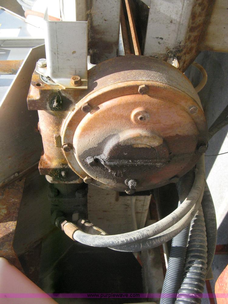 image for item H5306 Flink slide-in salt/sand spreader