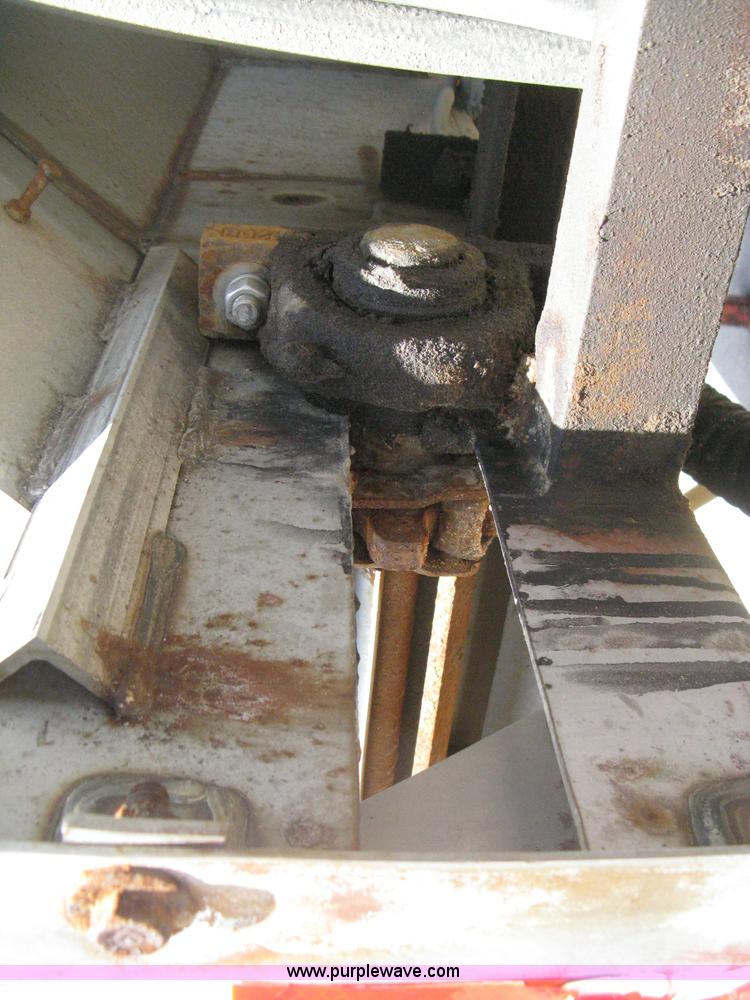 image for item H5306 Flink slide-in salt/sand spreader