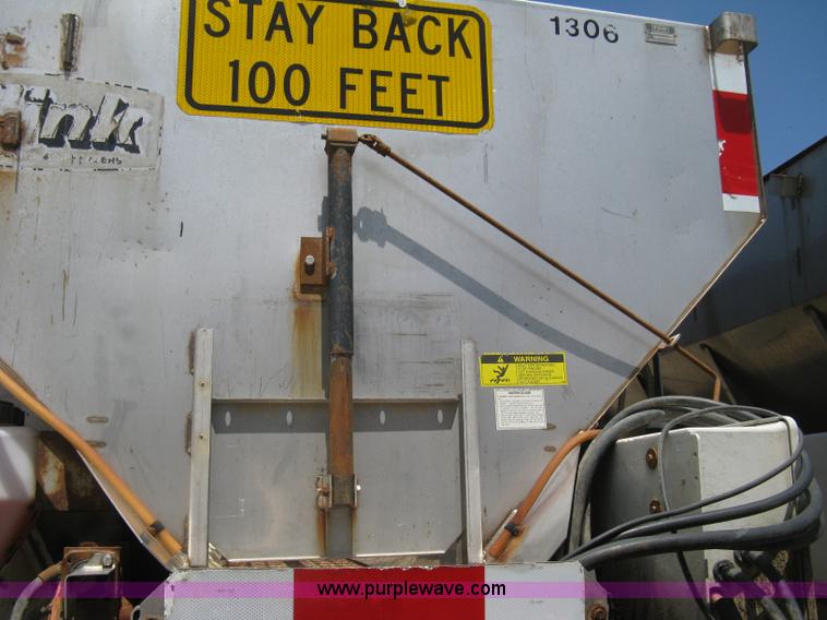 image for item H5306 Flink slide-in salt/sand spreader