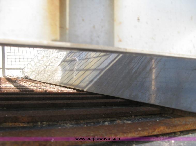 image for item H5306 Flink slide-in salt/sand spreader