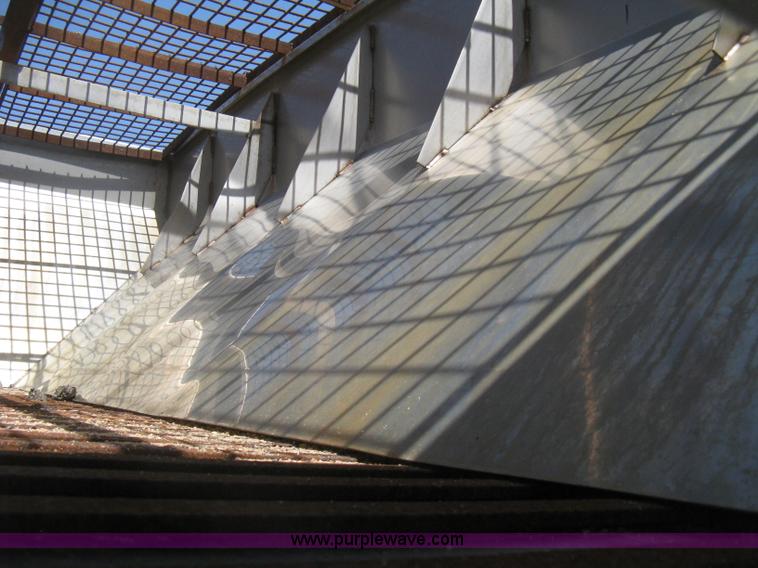 image for item H5306 Flink slide-in salt/sand spreader