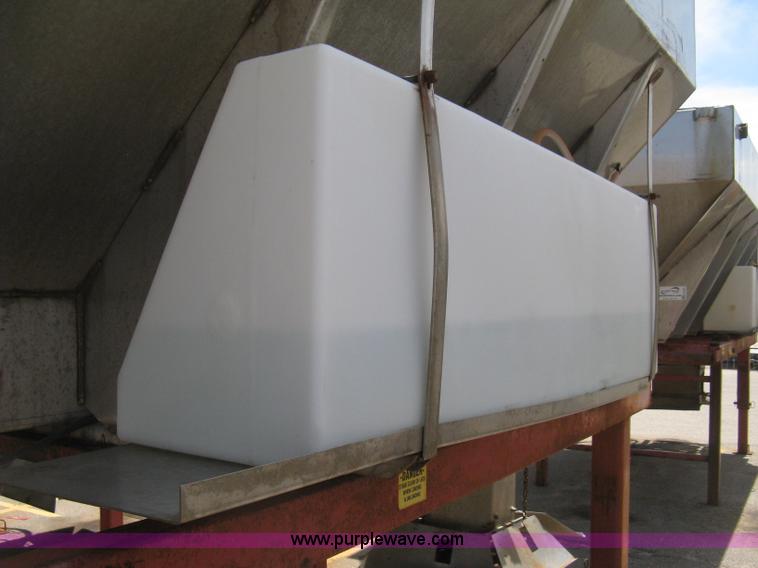 image for item H5306 Flink slide-in salt/sand spreader