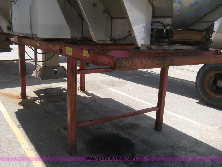 image for item H5306 Flink slide-in salt/sand spreader