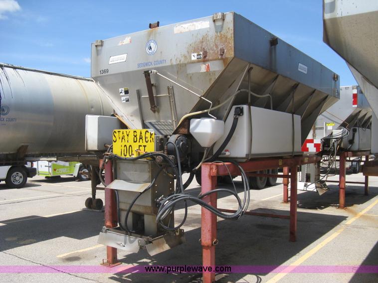 image for item H5307 Henderson slide-in salt/sand spreader