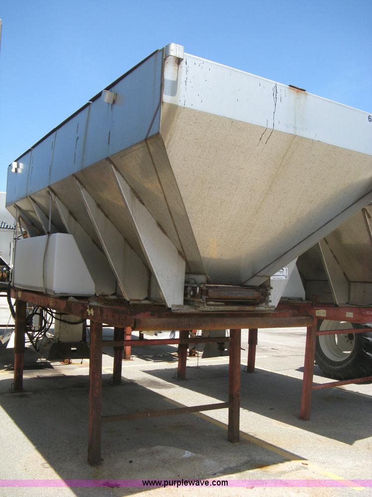 image for item H5308 Flink slide-in salt/sand spreader