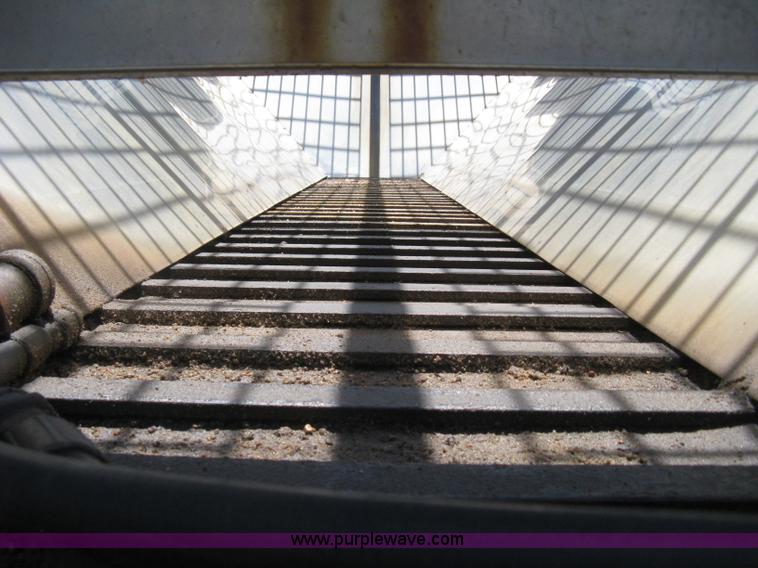 image for item H5308 Flink slide-in salt/sand spreader