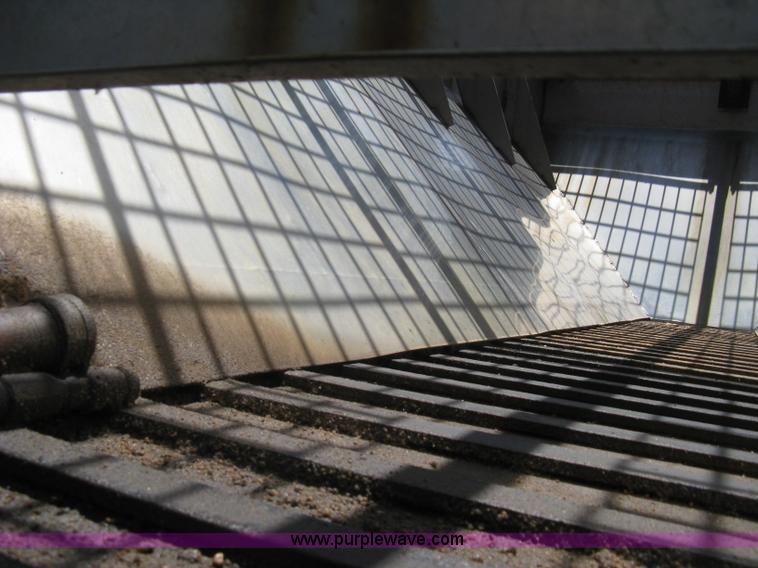 image for item H5308 Flink slide-in salt/sand spreader