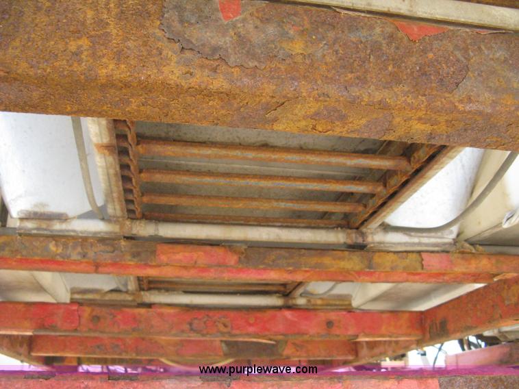 image for item H5308 Flink slide-in salt/sand spreader