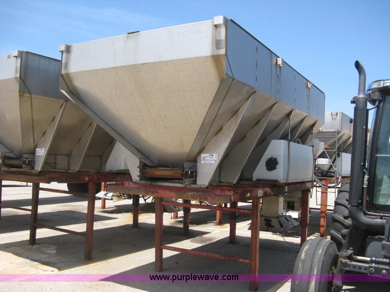 image for item H5309 Flink slide-in salt/sand spreader