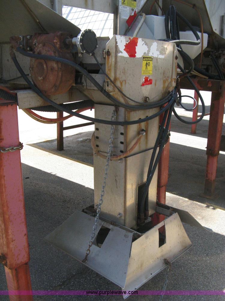 image for item H5309 Flink slide-in salt/sand spreader