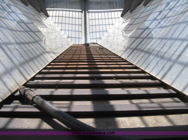 image for item H5309 Flink slide-in salt/sand spreader