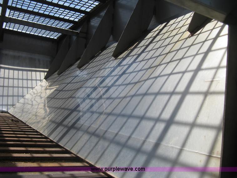 image for item H5309 Flink slide-in salt/sand spreader