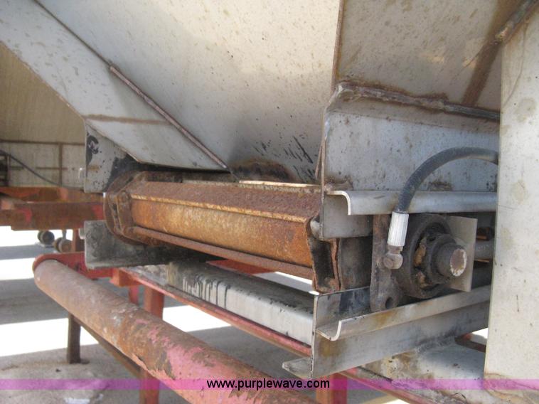 image for item H5309 Flink slide-in salt/sand spreader