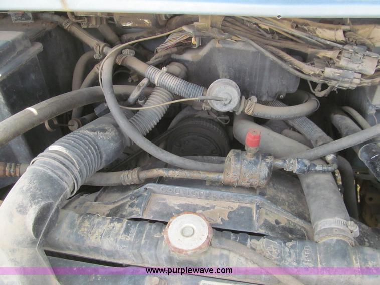 image for item H8838 1989 Dodge Ram Wagon 250 van