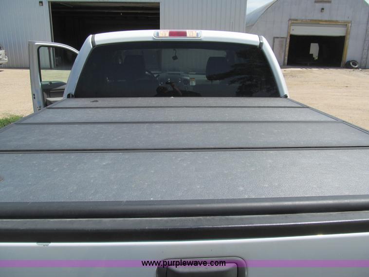 image for item H8840 2007 Ford F150 XLT SuperCrew pickup truck