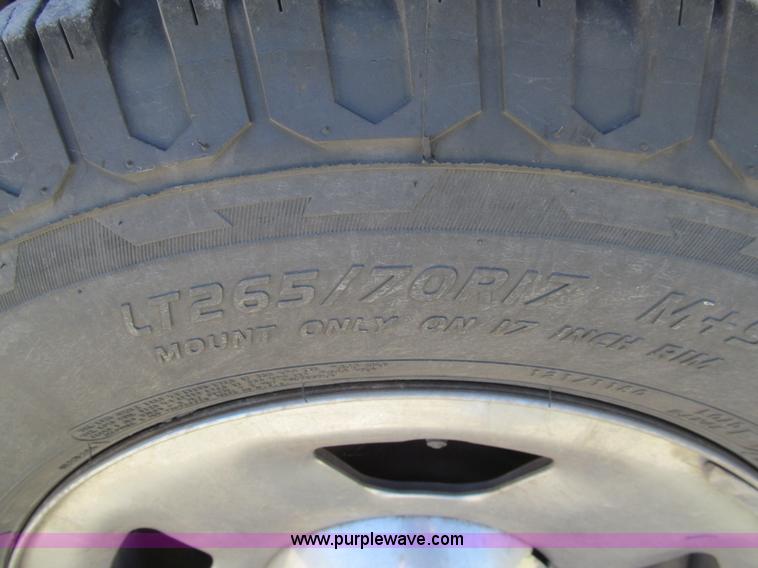 image for item H8840 2007 Ford F150 XLT SuperCrew pickup truck