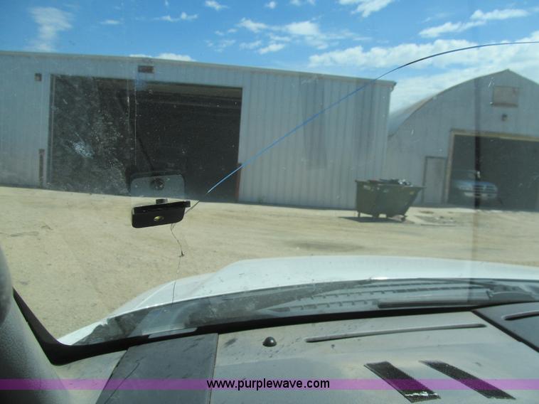 image for item H8840 2007 Ford F150 XLT SuperCrew pickup truck