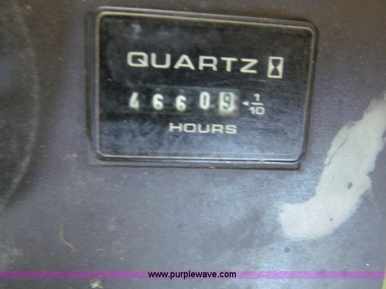 image for item H8871 2001 Hustler 3200 ZTR lawn mower