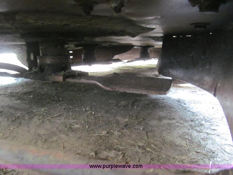 image for item H8871 2001 Hustler 3200 ZTR lawn mower