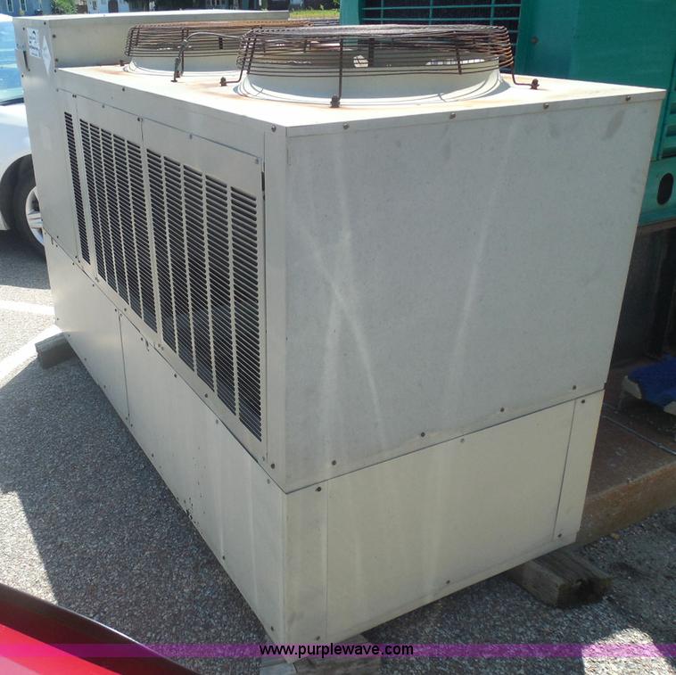 image for item I3413 Trane 10 ton AC unit