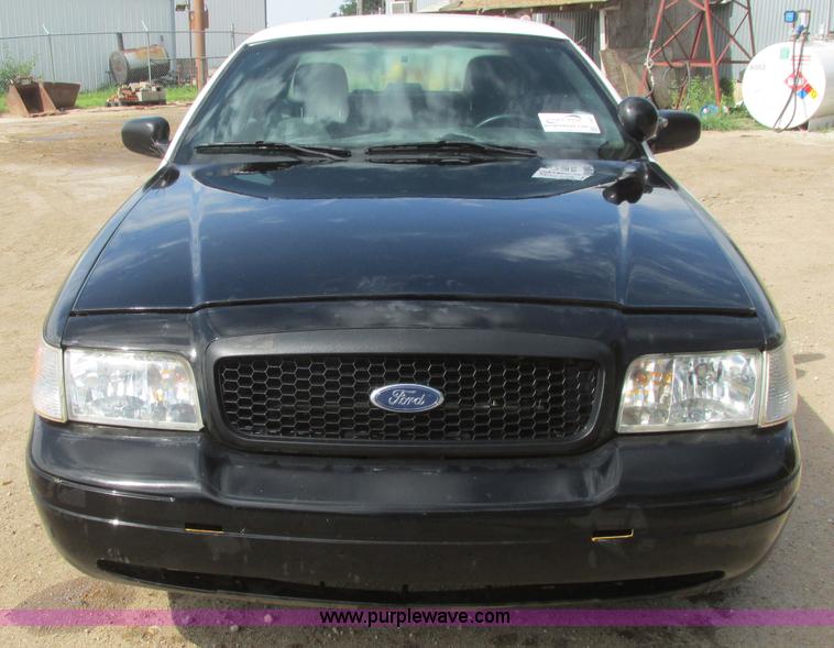 image for item I3491 2009 Ford Crown Victoria Police Interceptor