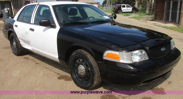 image for item I3491 2009 Ford Crown Victoria Police Interceptor