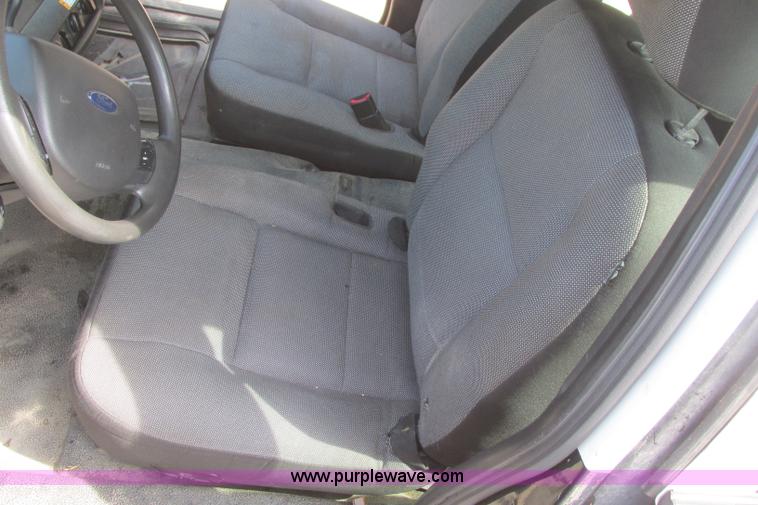 image for item I3491 2009 Ford Crown Victoria Police Interceptor