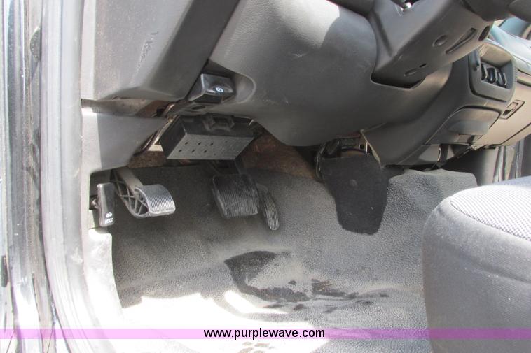 image for item I3491 2009 Ford Crown Victoria Police Interceptor