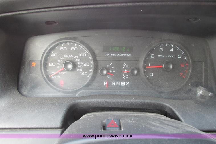 image for item I3491 2009 Ford Crown Victoria Police Interceptor