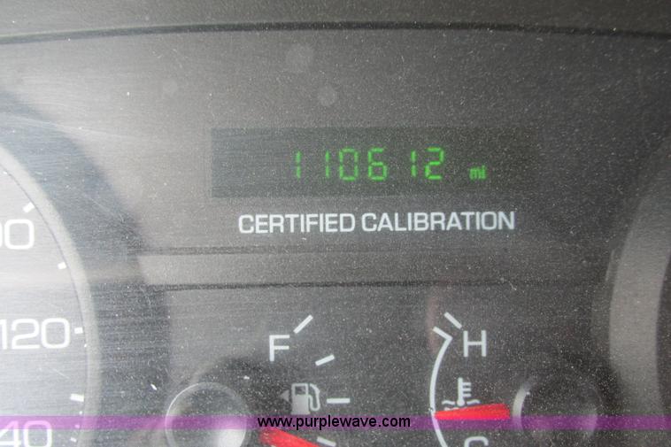 image for item I3491 2009 Ford Crown Victoria Police Interceptor