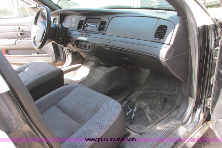 image for item I3491 2009 Ford Crown Victoria Police Interceptor