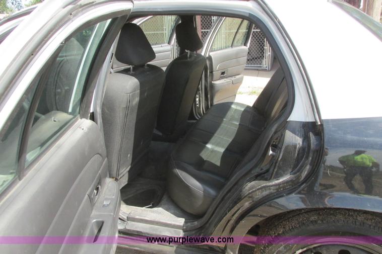 image for item I3491 2009 Ford Crown Victoria Police Interceptor