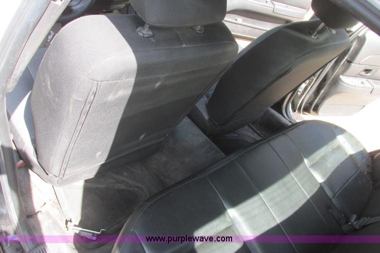 image for item I3491 2009 Ford Crown Victoria Police Interceptor