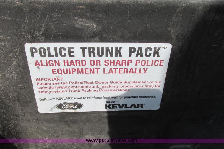 image for item I3491 2009 Ford Crown Victoria Police Interceptor