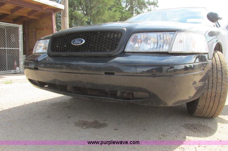 image for item I3491 2009 Ford Crown Victoria Police Interceptor