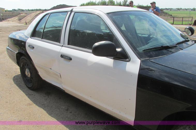 image for item I3491 2009 Ford Crown Victoria Police Interceptor