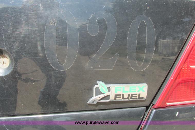 image for item I3491 2009 Ford Crown Victoria Police Interceptor