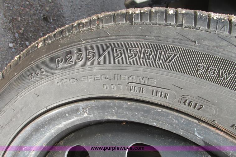 image for item I3491 2009 Ford Crown Victoria Police Interceptor