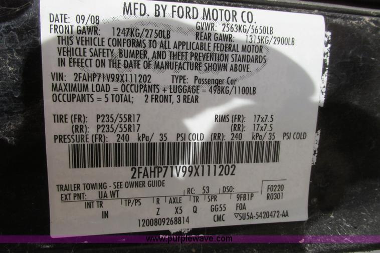 image for item I3491 2009 Ford Crown Victoria Police Interceptor