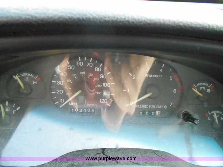 image for item I3522 1995 Ford Mustang