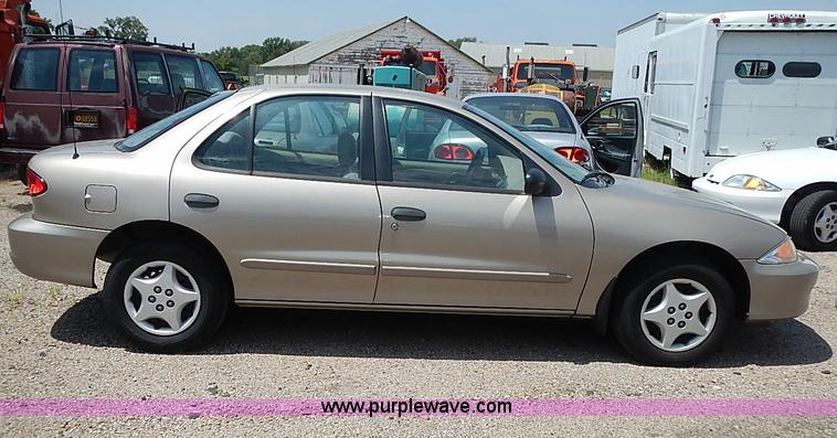 image for item I3537 2002 Chevrolet Cavalier