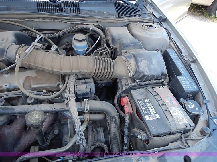 image for item I3537 2002 Chevrolet Cavalier