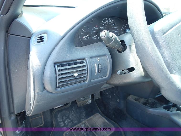 image for item I3538 2002 Chevrolet Cavalier