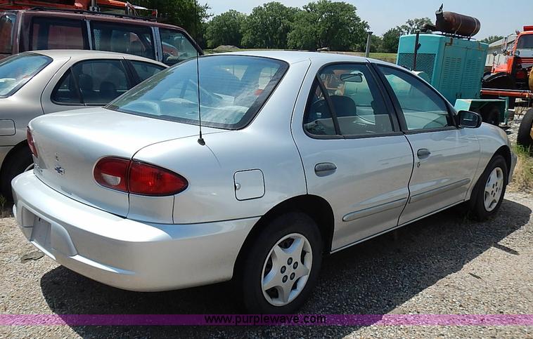 image for item I3539 2002 Chevrolet Cavalier