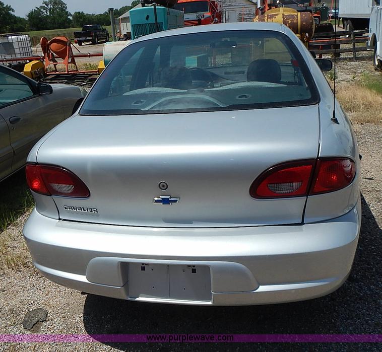 image for item I3539 2002 Chevrolet Cavalier