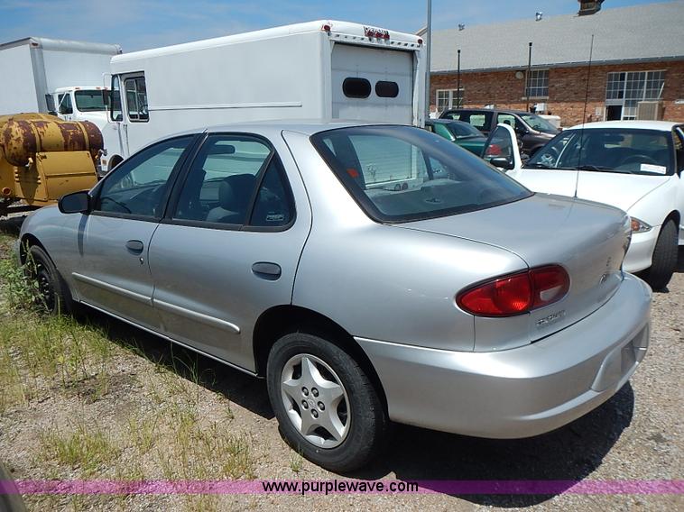 image for item I3539 2002 Chevrolet Cavalier