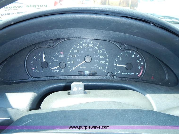 image for item I3539 2002 Chevrolet Cavalier